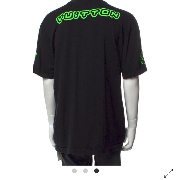 Authentic Louis Vutton men shirt….Wore once. EXCELLENT condition. Size M - Picture 3 of 3